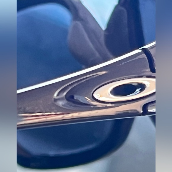 Oakley Black Sunglasses - Picture 2 of 6